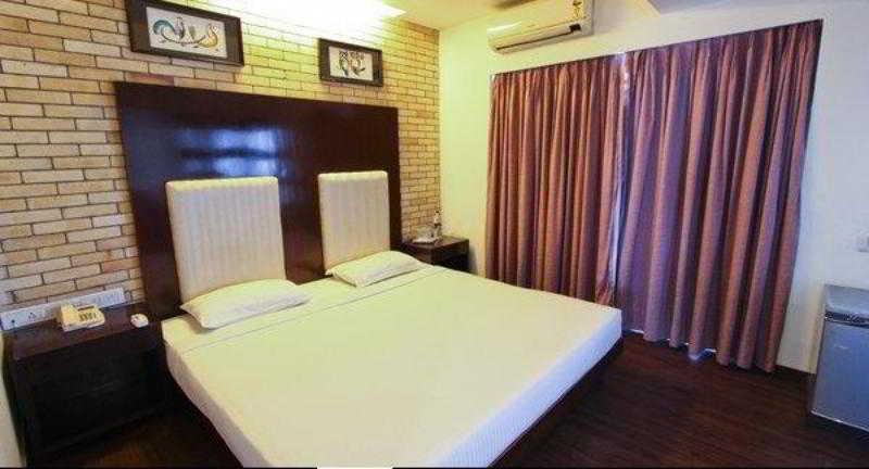 Fabhotel Savoy Suites Mumbai Airport Exterior foto